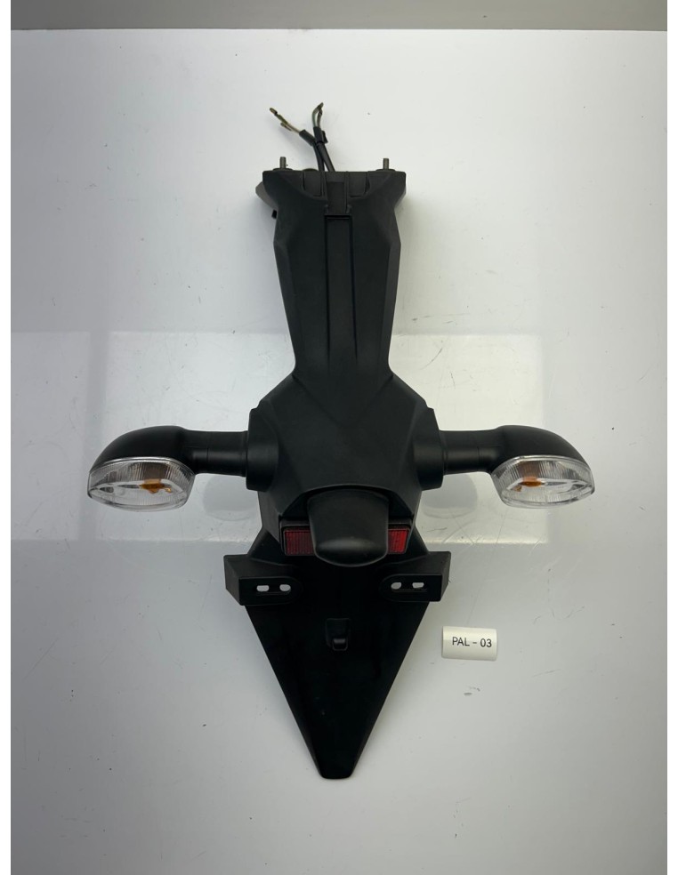 Support de plaque YAMAHA R3 2022 - 2025