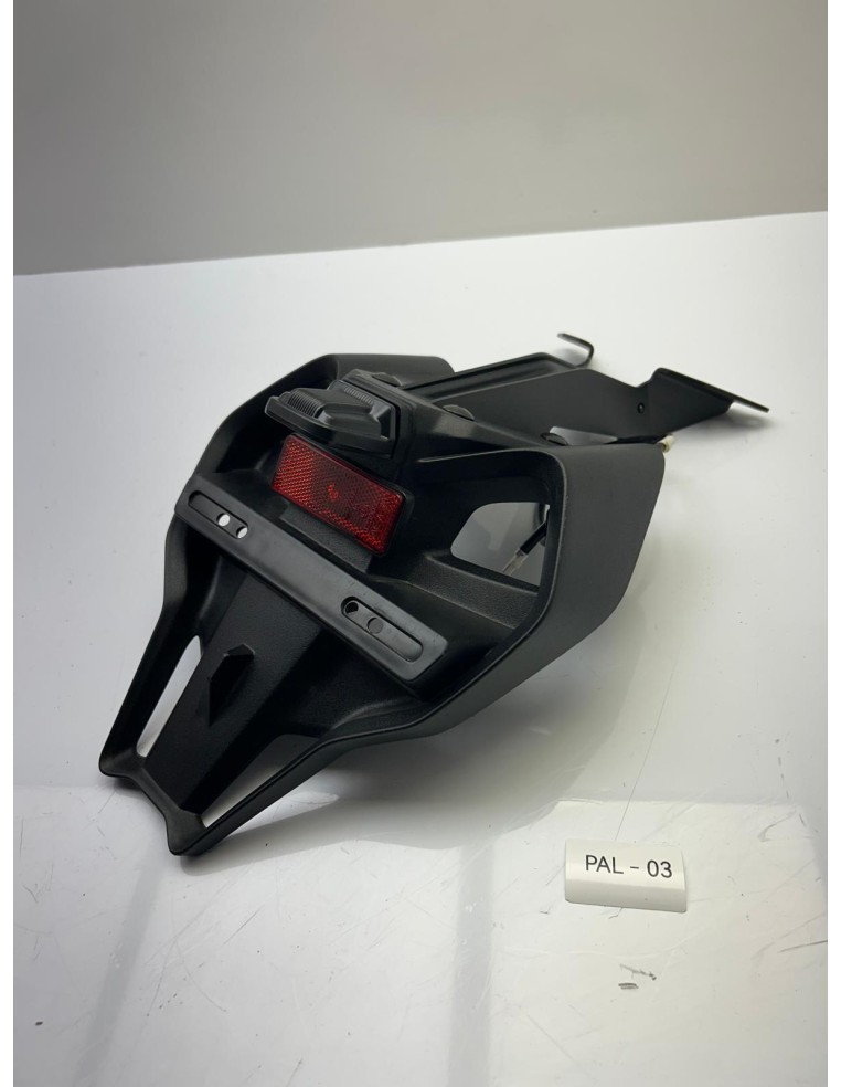 Support de plaque YAMAHA 560 TMAX 2022 - 2023