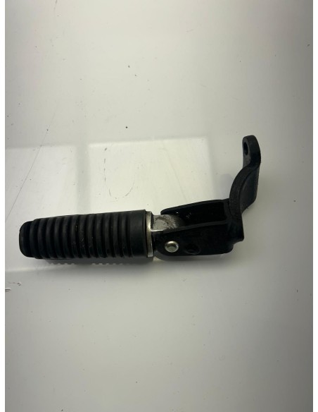 Repose pied droit YAMAHA XMAX 125 / MBK SKYLINER 125 2006 / 2009 1B9F74412000