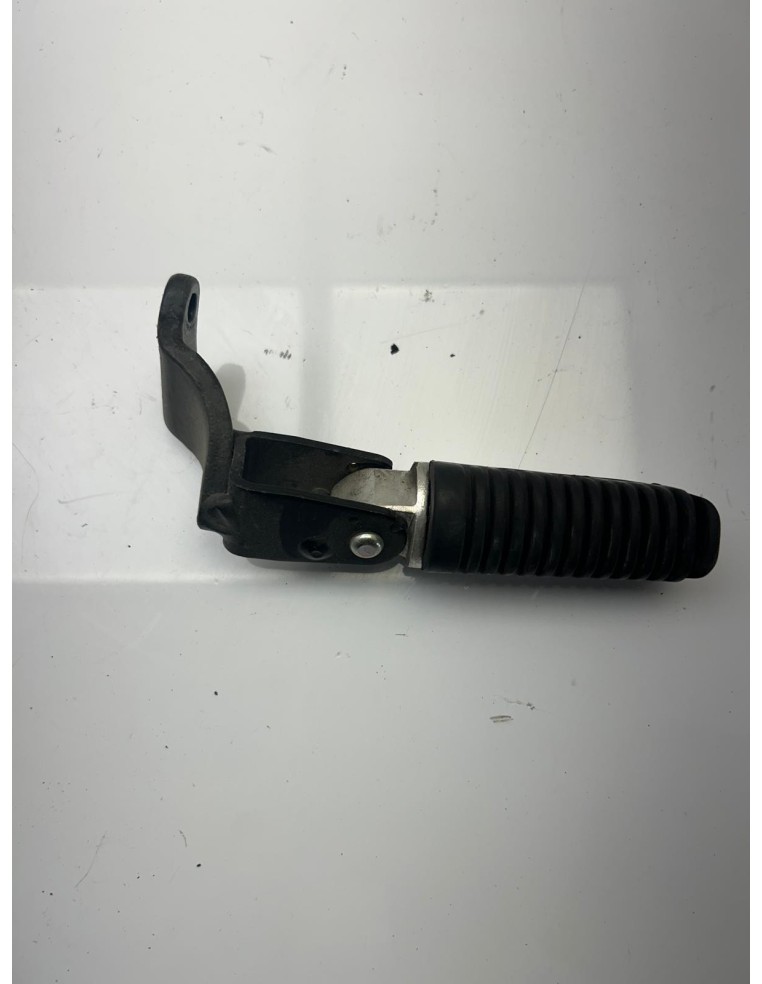 Repose pied gauche YAMAHA XMAX 125 / MBK SKYLINER 125 2006 / 2009 1B9F74312000