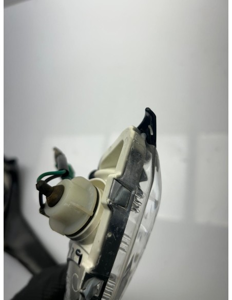 Carénage avec clignotants YAMAHA XMAX 125 / MBK SKYLINER 125 2006 / 2009 1B9F623101