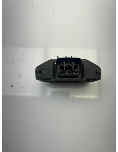 Régulateur de tension YAMAHA XMAX 125 / MBK SKYLINER 125 2006 / 2009 5BN819600000