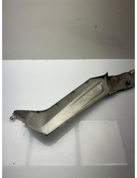 Carénage repose pied droit YAMAHA XMAX 125 / MBK SKYLINER 125 2006 / 2009 1B9F742300P0