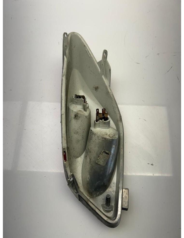 Phare arrière droit YAMAHA XMAX 125 / MBK SKYLINER 125 2006 / 2009 1C0H47300000
