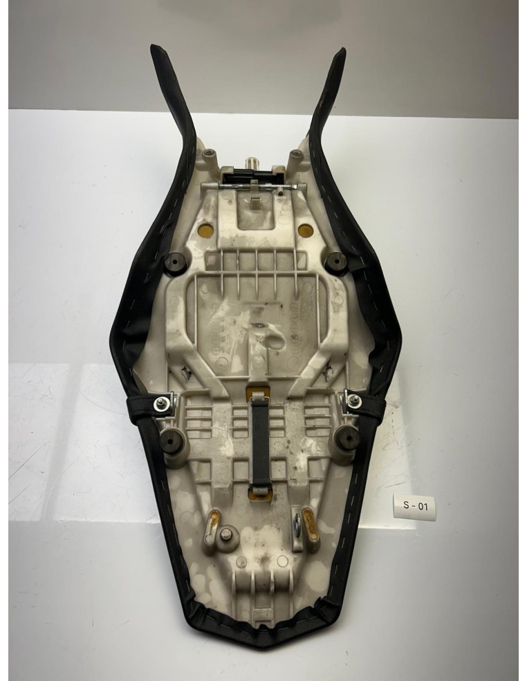 Selle YAMAHA MT09 2014 - 2016