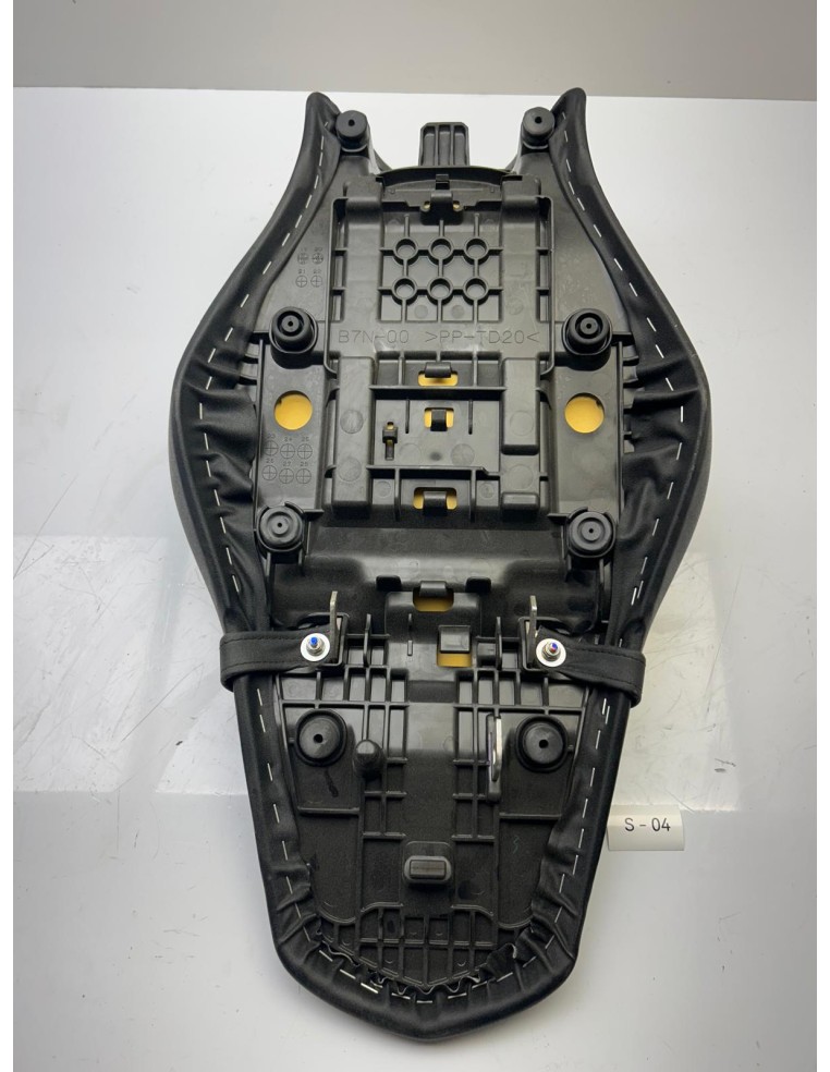 YAMAHA MT 09 de 2021 à 2023