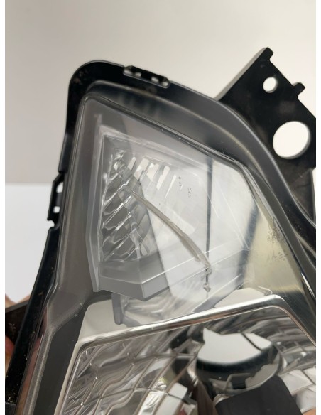 Phare avant KAWASAKI Z650 2017 / 2019 50R0024914