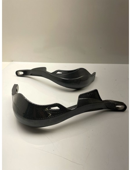 Protège mains universel SIFAM en plastique effet carbon