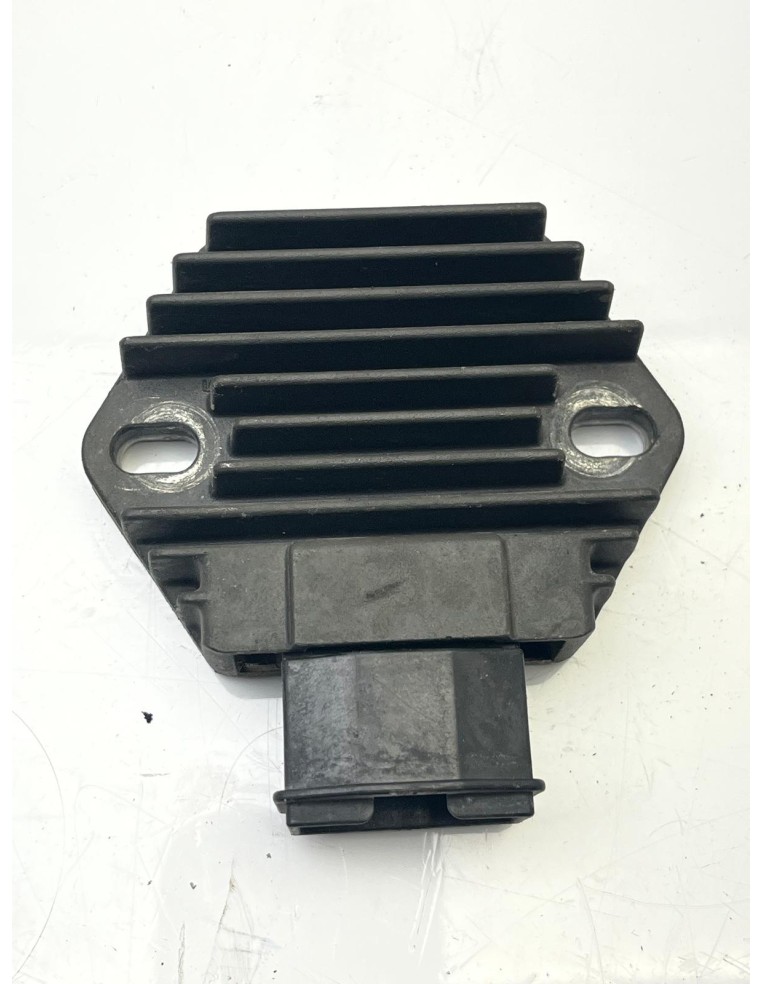 Régulateur de tension HONDA CB 500 1993 - 2003