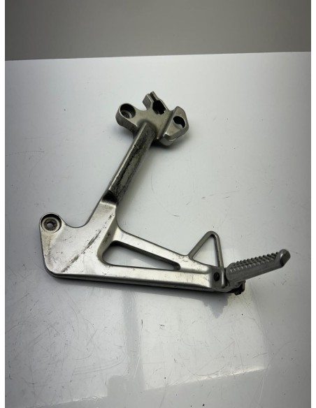 Platine arriere gauche HONDA VFR 800 FI 1998 - 2001