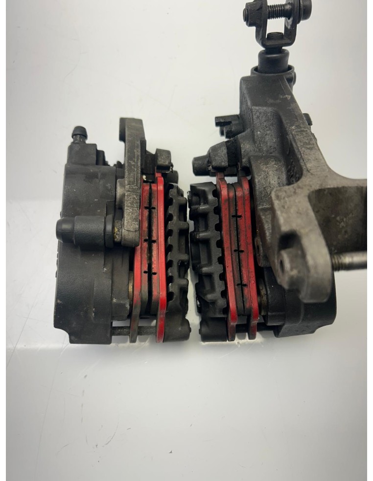 Etriers de frein avant HONDA VFR 800 FI 1998 - 2001