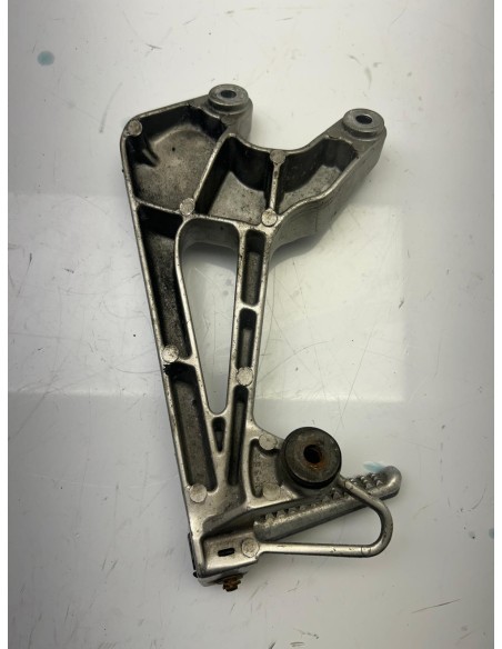 Platine arrière droite HONDA VFR 800 FI 1998 - 2001