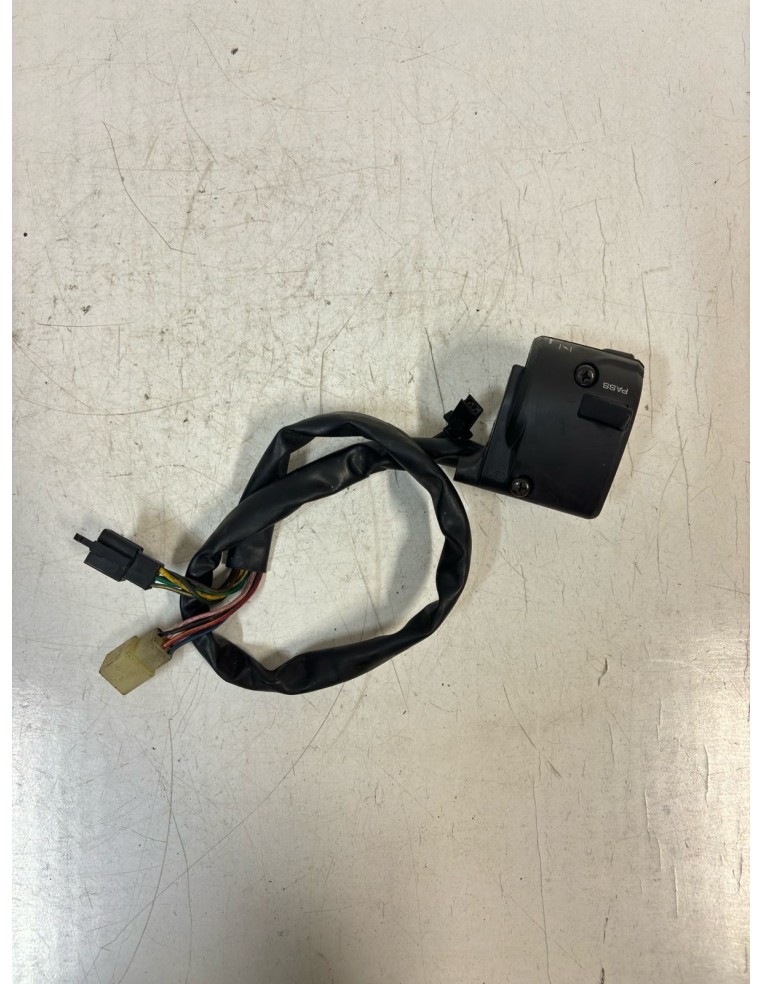 Commodo gauche YAMAHA FZS600 1998 / 2001 5DM839720000