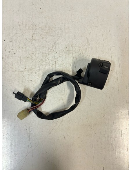 Commodo gauche YAMAHA FZS600 1998 / 2001 5DM839720000