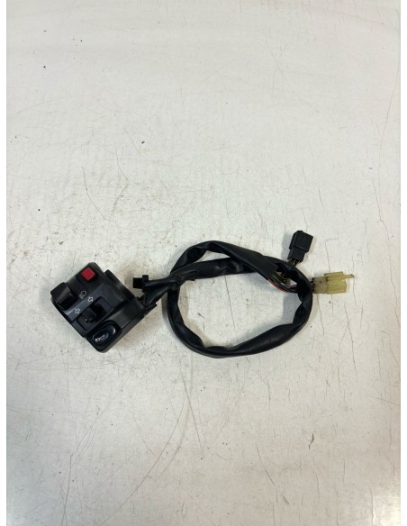 Commodo gauche YAMAHA FZS600 1998 / 2001 5DM839720000