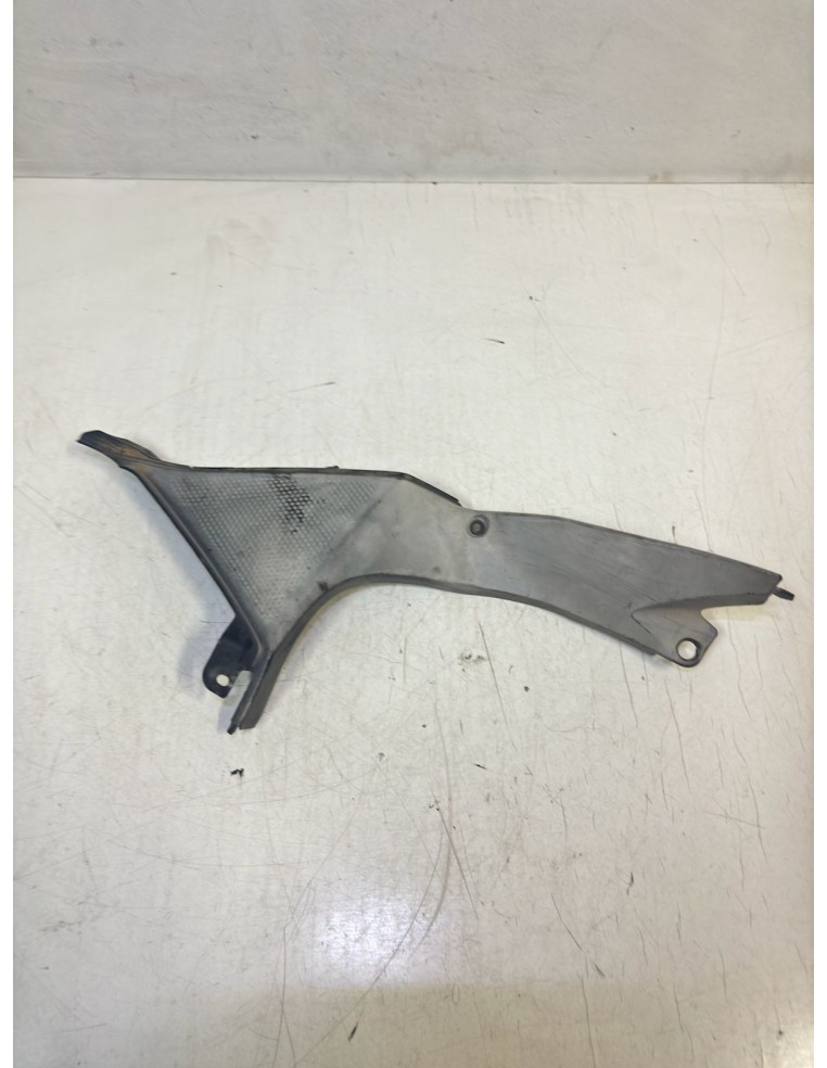 Carénage intérieur gauche YAMAHA YZF R125 2008 / 2013 5D7F836K0000