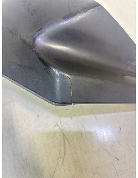 Couvercle de réservoir droit YAMAHA YZF R125 2008 / 2013 5D7F413900P1