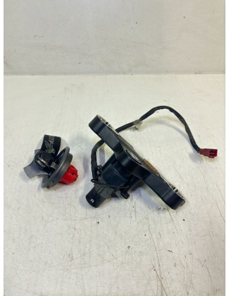 Kit neiman bouchon de réservoir avec té de fourche YAMAHA YZF R125 2008 / 2013 5D7WH2020900 / 5D7F34351000