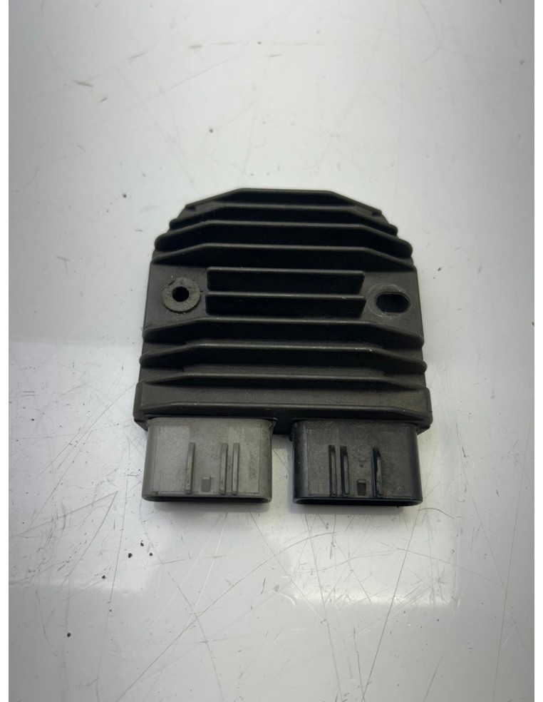 Régulateur de tension YAMAHA TDM 900 2002 - 2010