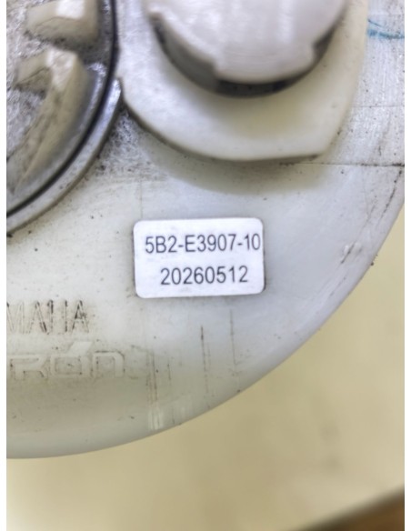 Pompe à essence YAMAHA YZF R125 2008 / 2013 5B2E390710