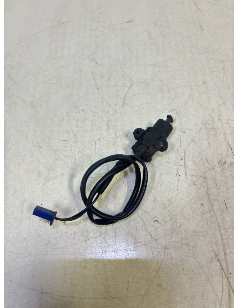 Contacteur de béquille YAMAHA YZF R125 2008 / 2013 3LD825665100