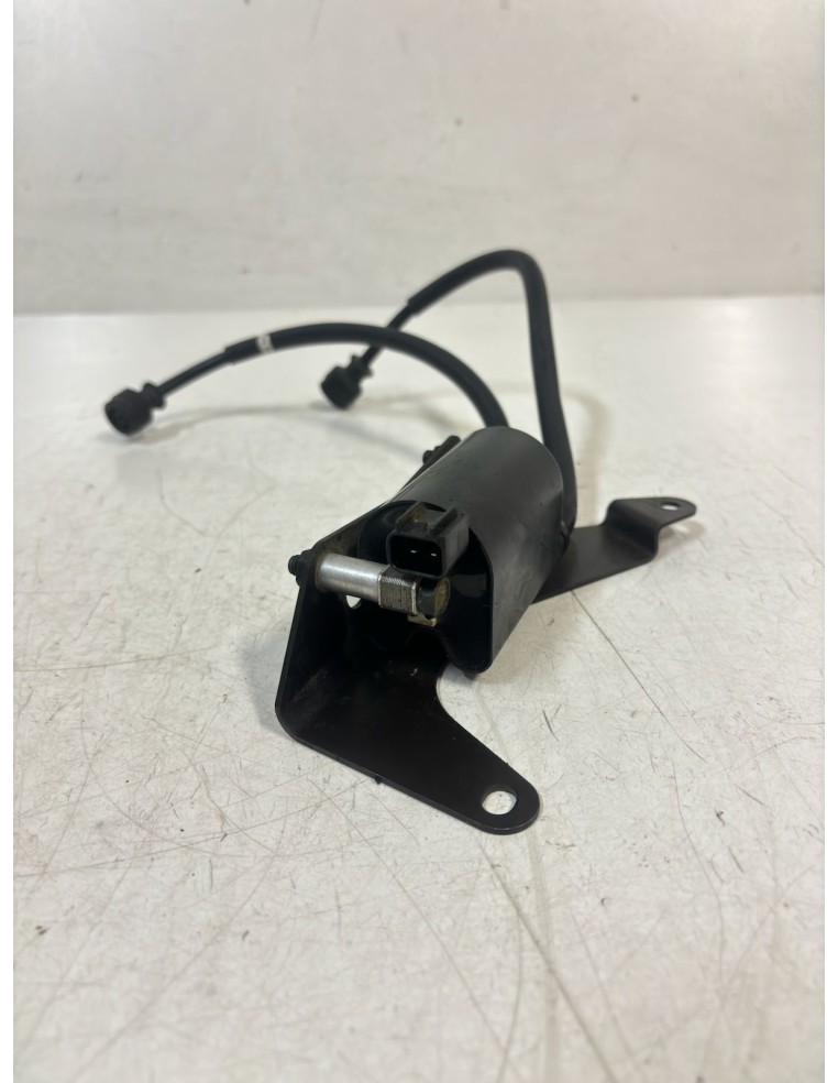 Bobine d'allumage SUZUKI GSX 1400 2002 / 2007 3342042F01000
