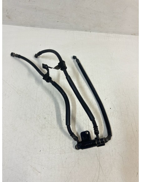 Durites de frein avant SUZUKI GSX 1400 2002 / 2007 5948042F00000 / 5924042F00000 / 5944042F01000