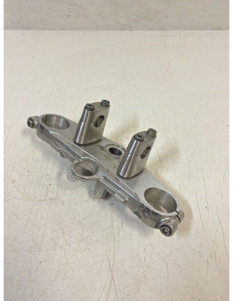 Té de fourche supérieur SUZUKI GSX 1400 2002 / 2007 5131142F00000