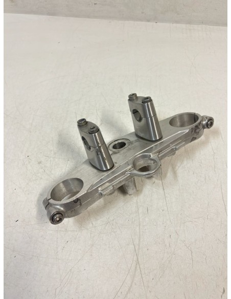 Té de fourche supérieur SUZUKI GSX 1400 2002 / 2007 5131142F00000