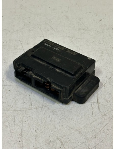 Boite à fusibles KAWASAKI GPX 600 1988 / 1992 260211063