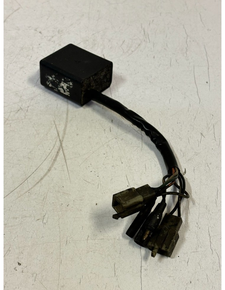 Boitier CDI SUZUKI 600 DR 1986 / 1987 3290014A10