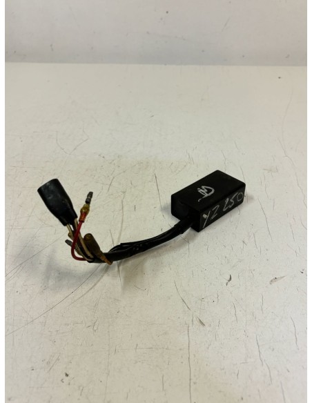 Boitier CDI YAMAHA YZ 250 1987 / 1988 2HH85540K000