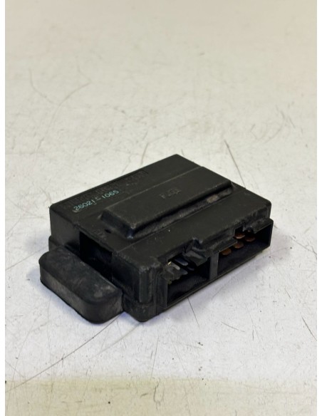 Boite à fusibles KAWASAKI GPX 750 1987 / 1989 260211065