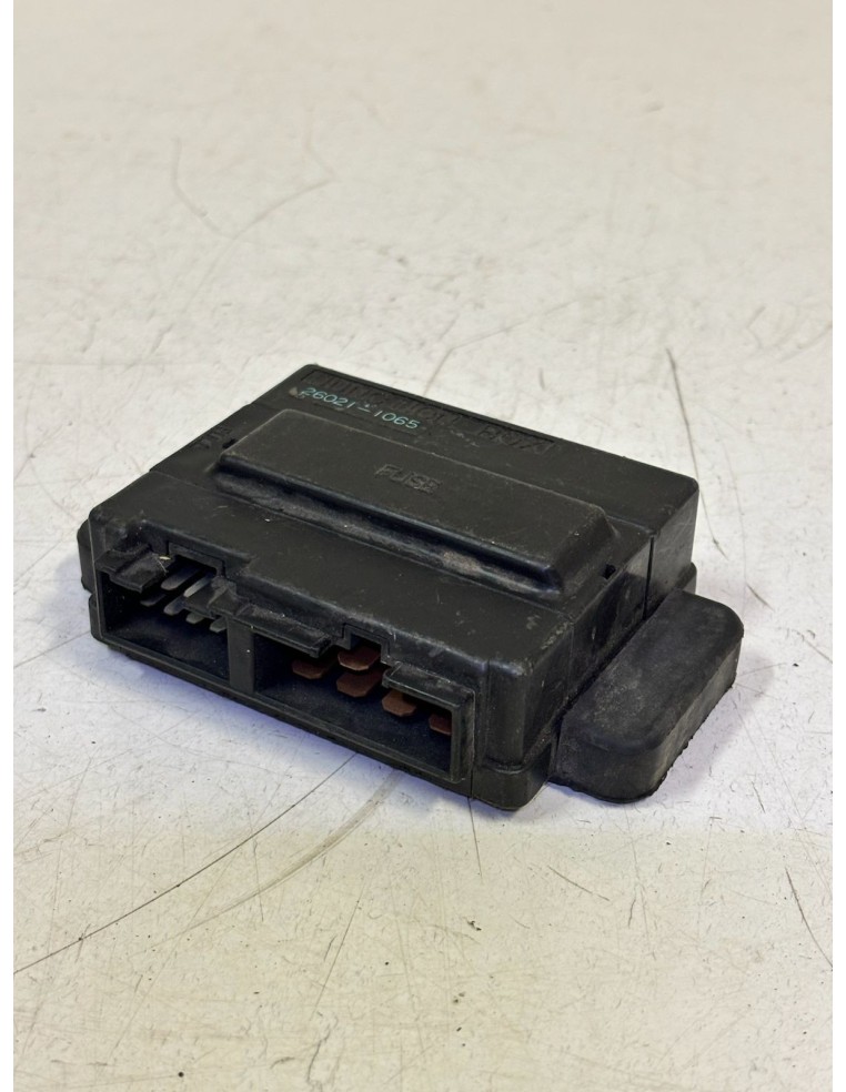 Boite à fusibles KAWASAKI GPX 750 1987 / 1989 260211065