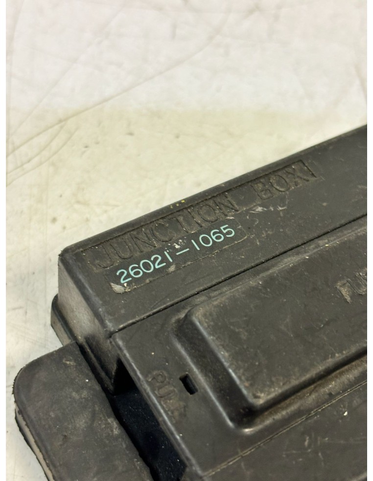 Boite à fusibles KAWASAKI GPX 750 1987 / 1989 260211065