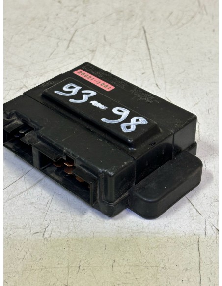 Boite à fusibles KAWASAKI ZZR 600 1993 / 1998 260211081