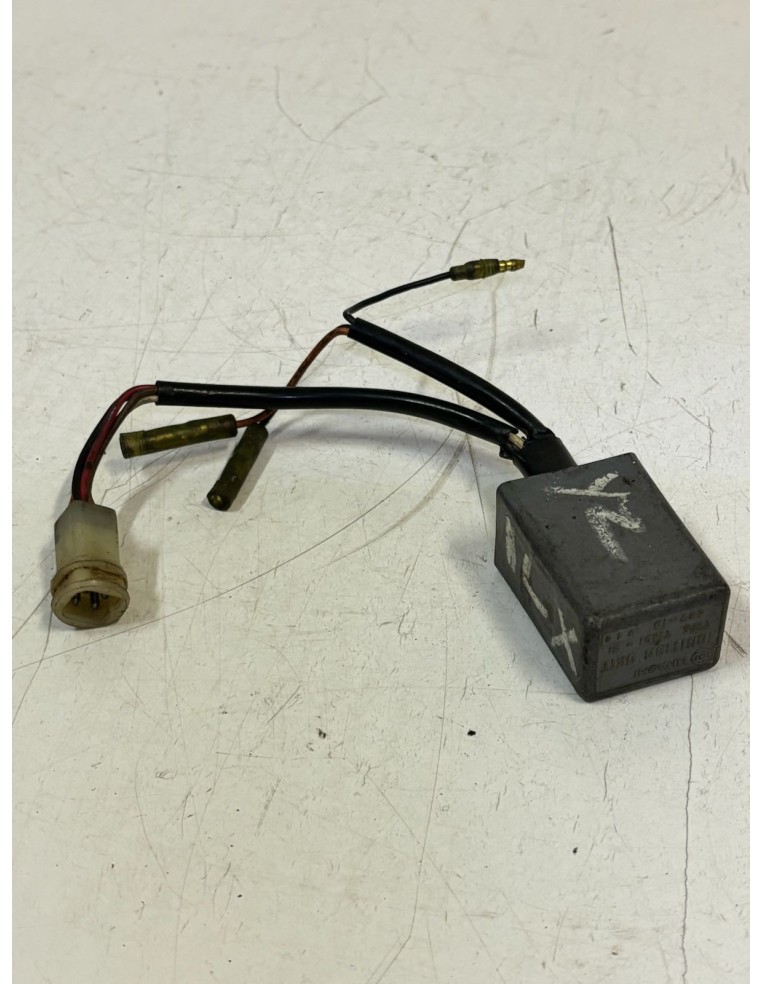 Boitier CDI YAMAHA YZ 125 1987 2HG85540K000