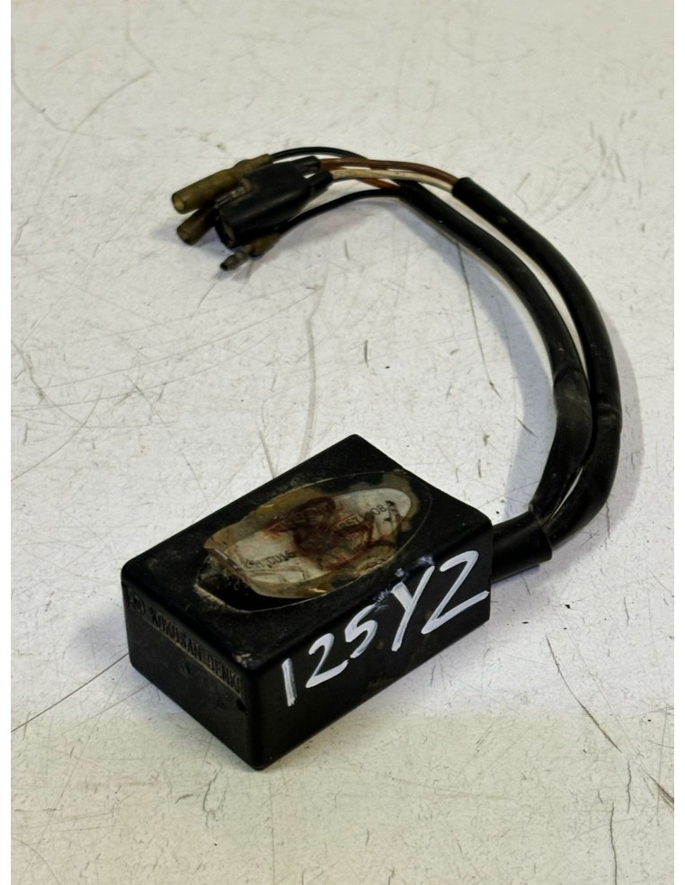 Boitier CDI YAMAHA YZ 125 1987 2HG85540K000