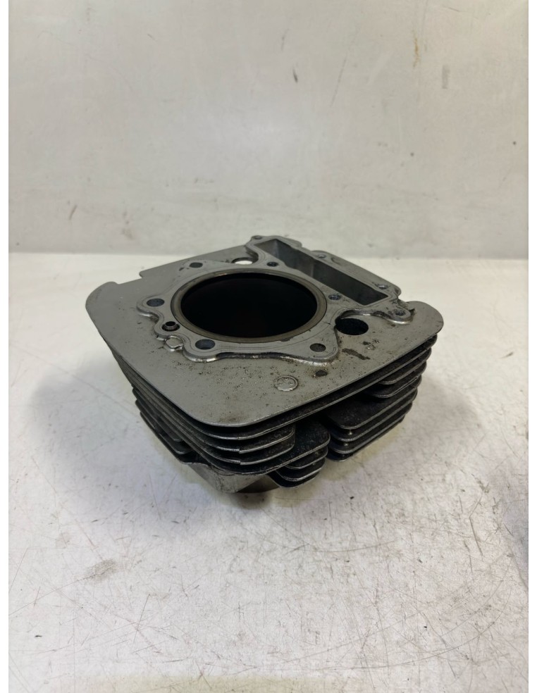 Cylindre YAMAHA XT 600 1988 3AJ113100000