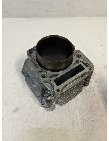 Cylindre YAMAHA XT 600 1988 3AJ113100000