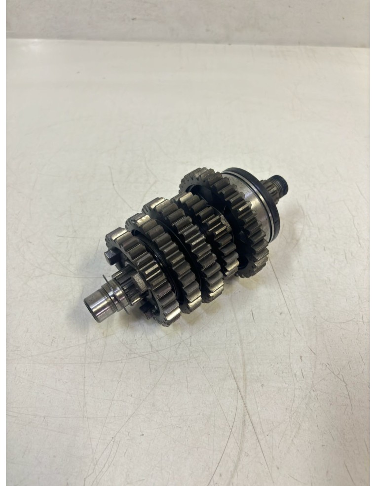 Arbre de boite de vitesse SUZUKI GSXR 750 1988 - 1990 2412117C02000