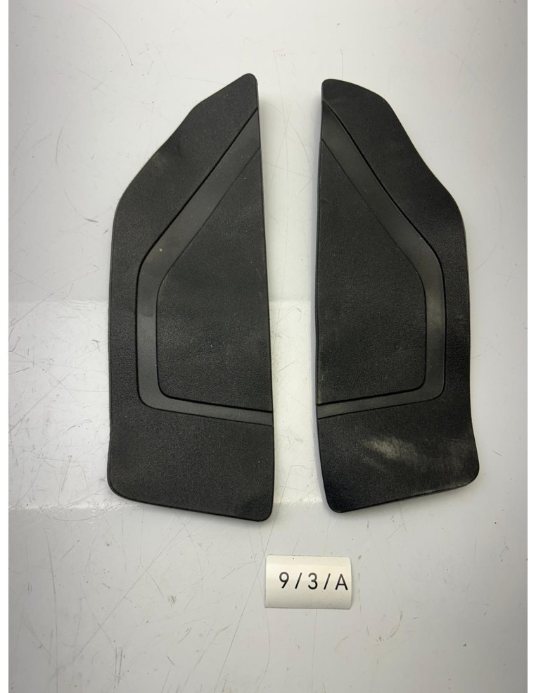 Caoutchouc de repose pied droit et gauche YAMAHA TMAX 530 2017 - 2019