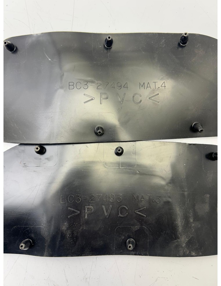 Caoutchouc de repose pied droit et gauche YAMAHA TMAX 530 2017 - 2019