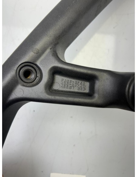 Poignée passager droite origine YAMAHA TMAX 530 2012 - 2016