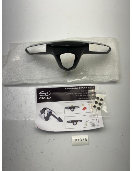 Cache feu arrière YAMAHA TMAX 560 2020 - 2021