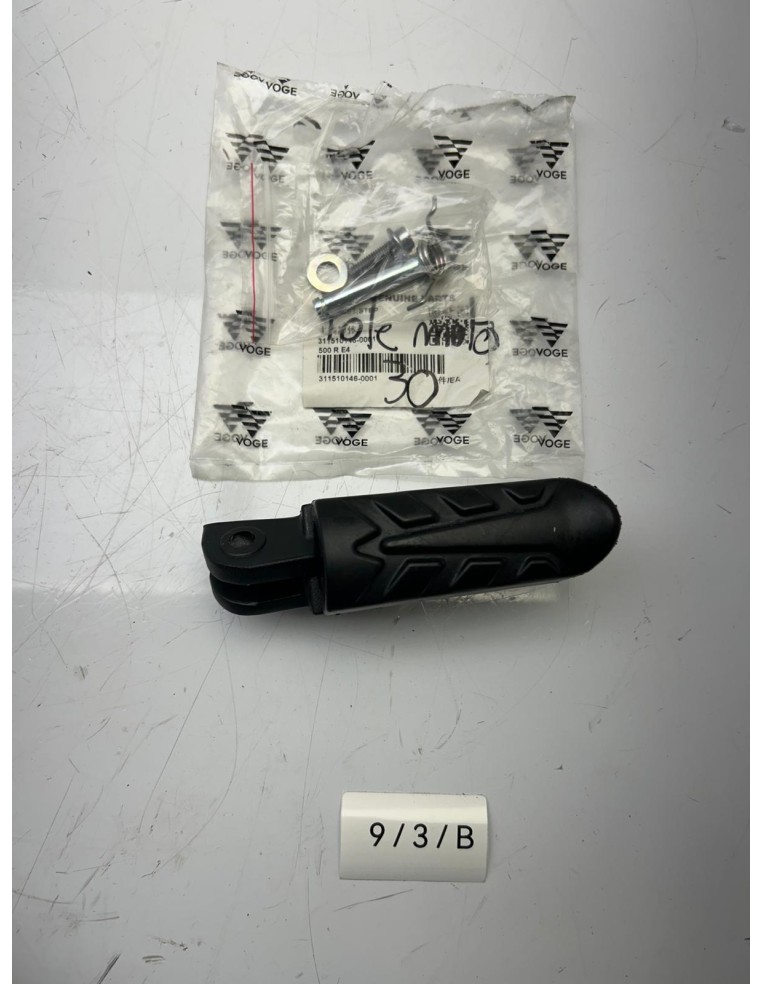 Repose pied pilote droit origine VOGE 525R Euro 5 2023 - 2024