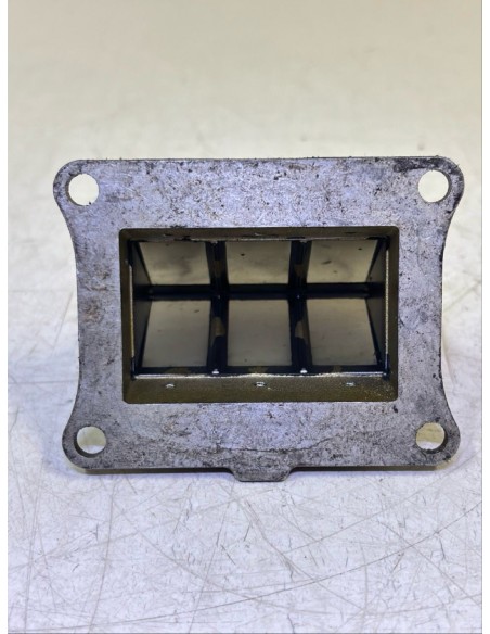 Boite à clapets HONDA CR 125 / 250 1990 - 1996 14100KZ4700 / 14100KZ3700