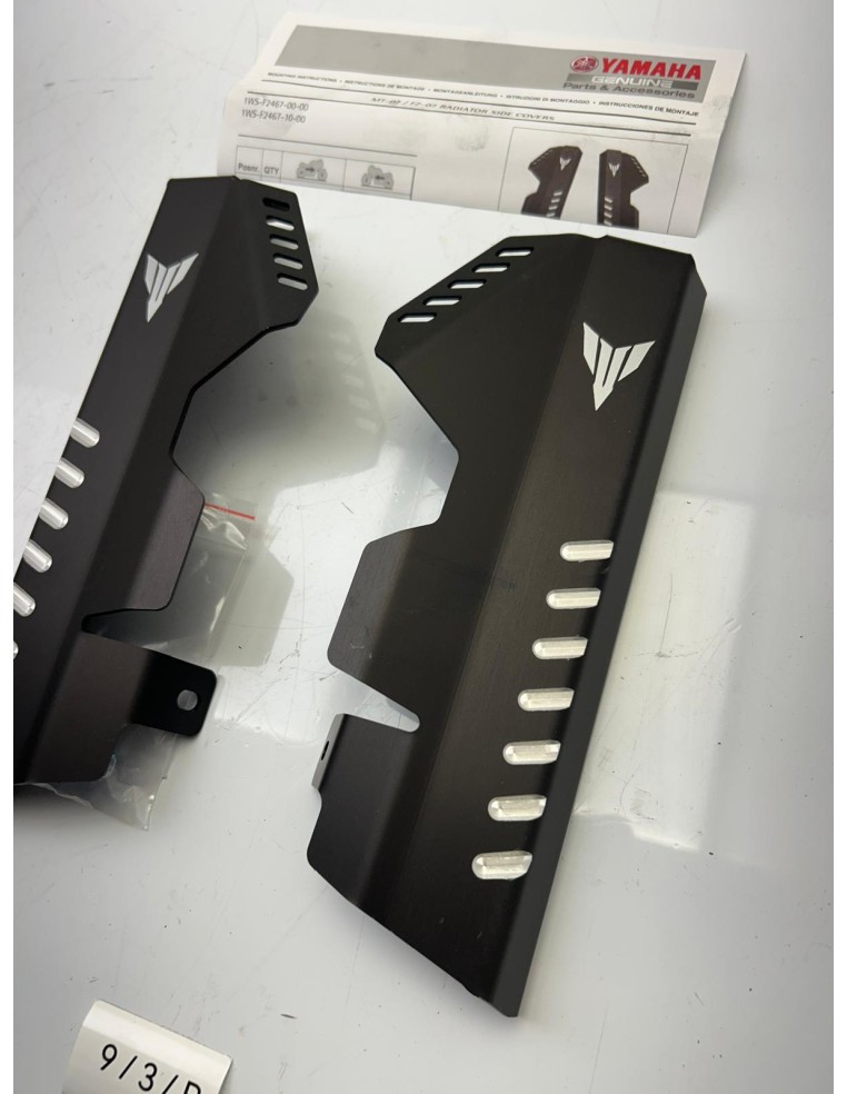 Caches latéraux de radiateurs YAMAHA MT 07 2014 - 2017