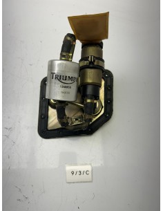 Pompe à essence TRIUMPH 955i 1999 - 2004 T1240845 2