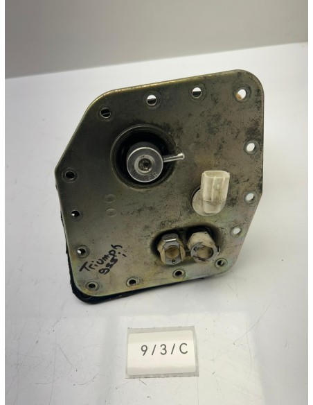 Pompe à essence TRIUMPH 955i 1999 - 2004 T1240845